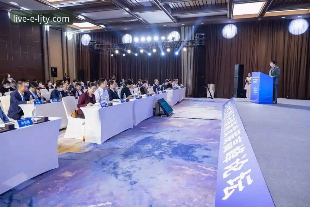 揭秘乐竞体育用户评价背后的真相：下载体验与深度测评全解析